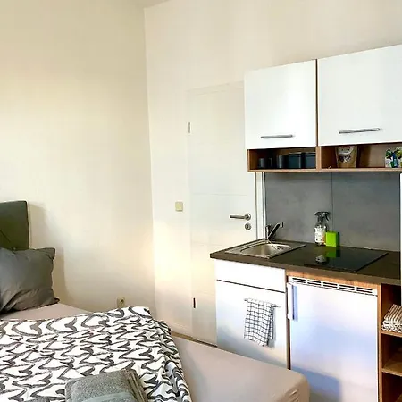Studioapartment M15 Im Plagwitzer Szeneviertel Appartement *